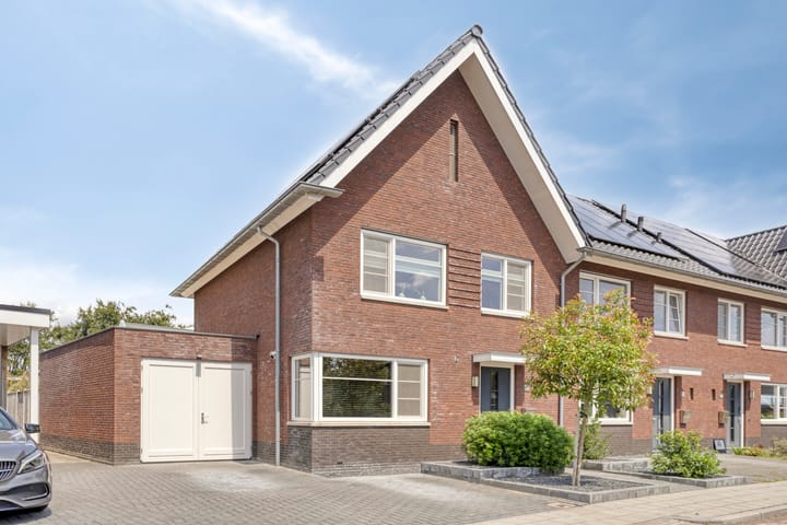 Bomhof 70a in Hengevelde