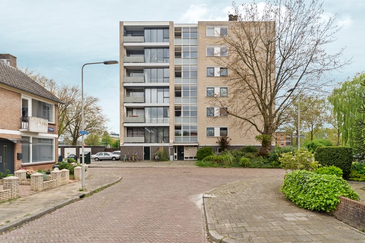 Bontekoestraat 1-4 in Arnhem foto