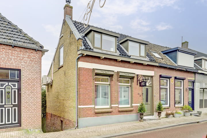 Boompjesstraat 30 in Strijen foto