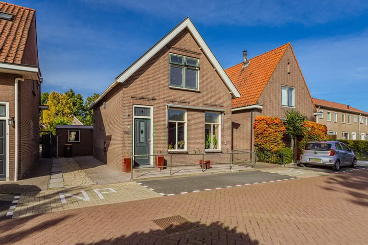 Boorstraat 29 in Hardinxveld-Giessendam foto
