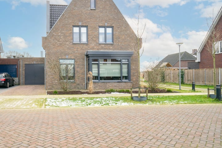 Boothuizen 5 in Bakel foto