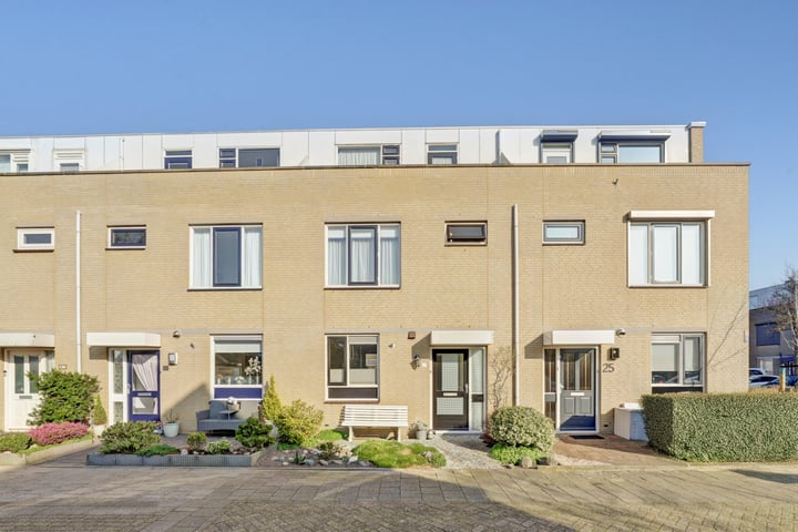 Bordewijkstraat 27 in 's-Gravenzande foto