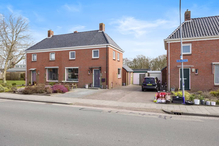 Borgweg 19 in Winsum foto