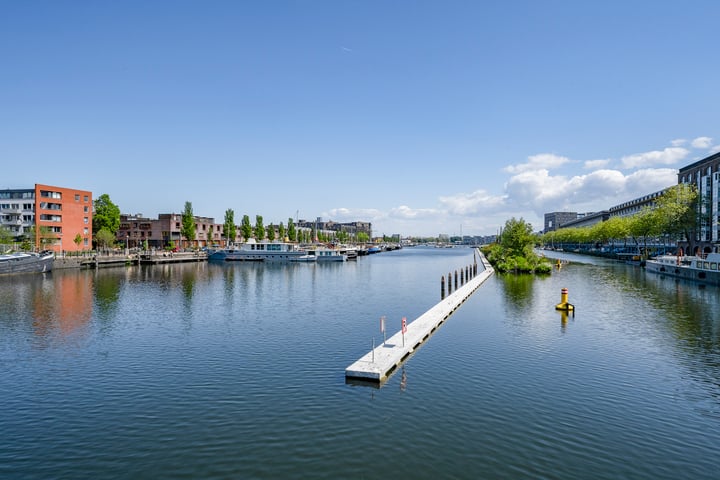 Borneokade 239 in Amsterdam