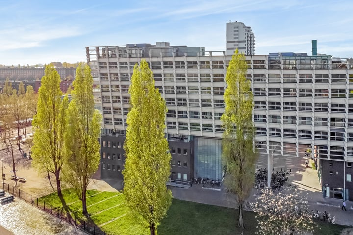 Borneolaan 281 in Amsterdam foto