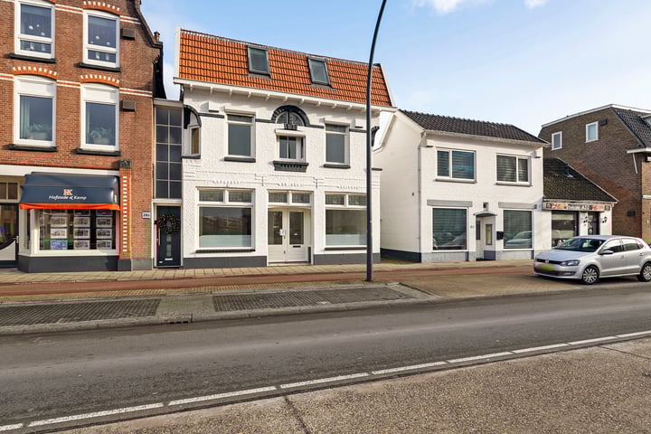 Bornsestraat 24 in Hengelo foto