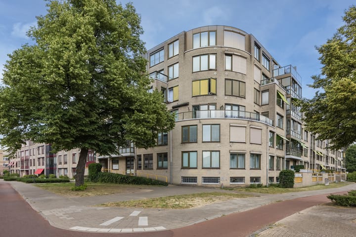 Bornsestraat 2P in Hengelo foto
