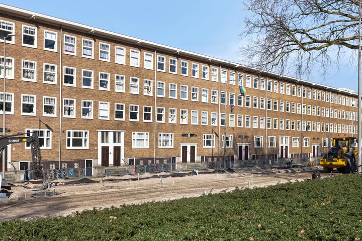 Bos en Lommerweg 22-1 in Amsterdam foto