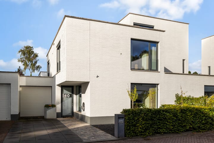 Bosanemoonstraat 10 in Ulvenhout