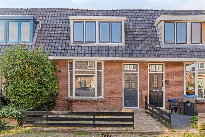 Bosboomstraat 24 in Leeuwarden foto