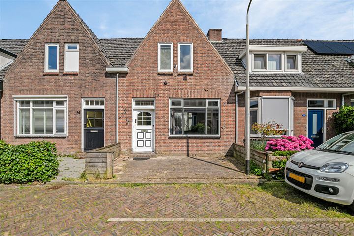 Bosboomstraat 43 in Leeuwarden foto