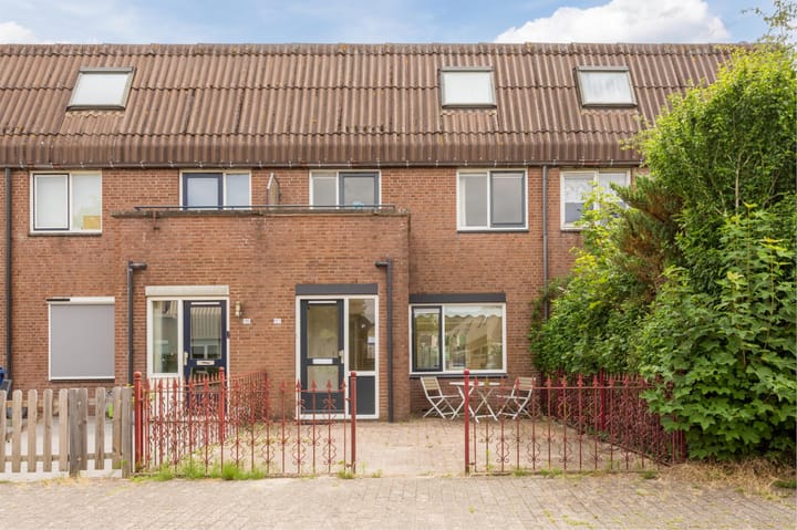 Bosgouw 157 in Almere