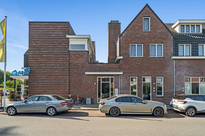 Boslaan 32 in Montfoort foto