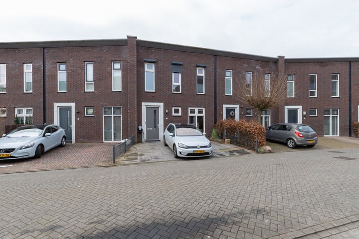 Boslelie 5 in Assen foto