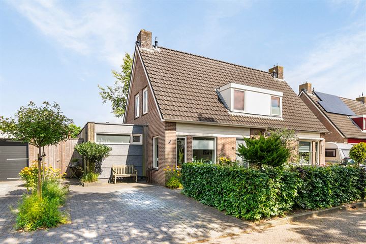 Bosschawei 18 in Boornbergum foto