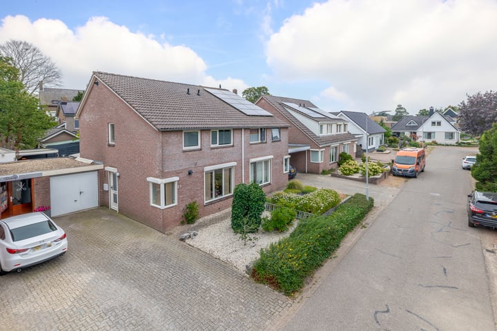 Bosseestraat 23 in Beneden-Leeuwen foto