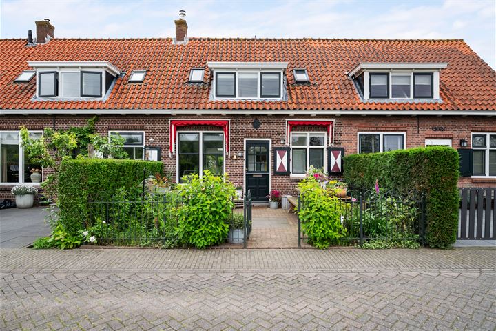 Bosstraat 15 in Ridderkerk foto