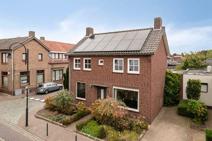 Bosstraat 8 in Neeritter foto