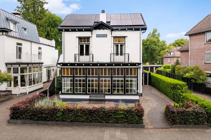 Bosweg 4 in Apeldoorn foto