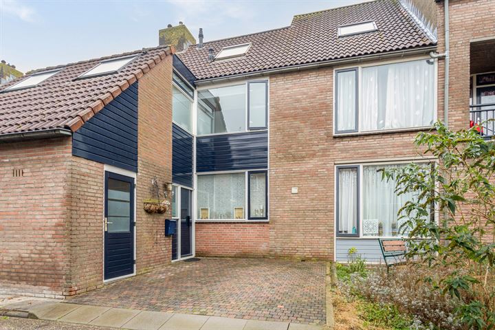 Boterbloem 10 in Haastrecht foto