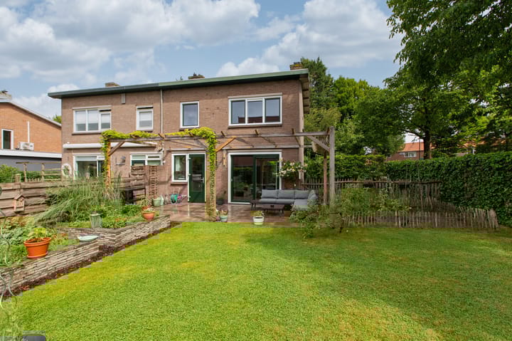 Boterbloemstraat 1 in Rheden foto