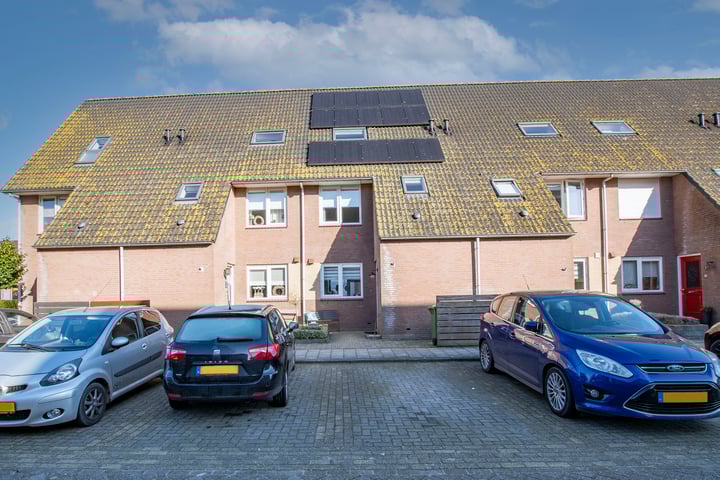 Boterbloemstraat 24 in Bleskensgraaf ca foto