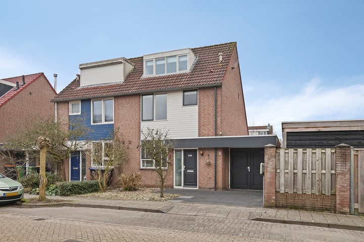 Botter 39 in Zeewolde foto