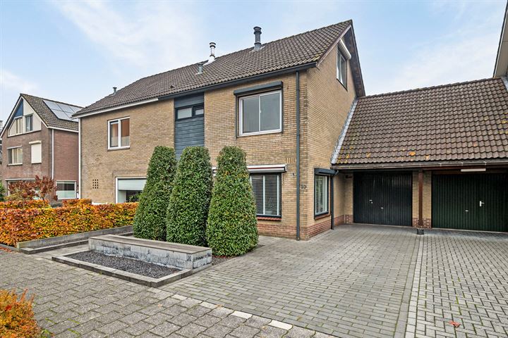 Botterstraat 10 in Elburg foto