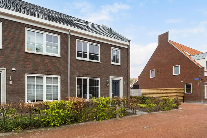 Bouweslân 13 in Goutum foto