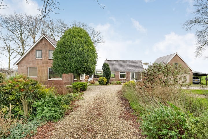 Bouwhuisweg 4 in Loozen foto