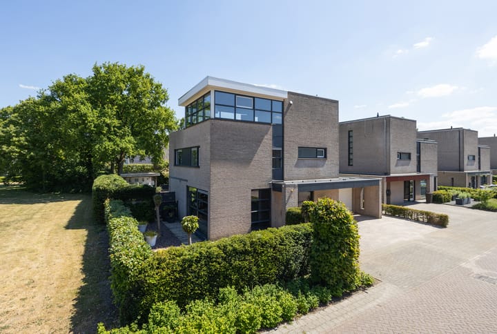 Bovenas 1 in Etten-Leur foto