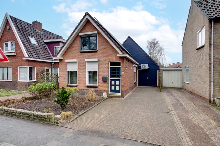 Bovenburen 89 in Winschoten foto