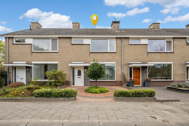 Bovendonk 74 in Roosendaal foto
