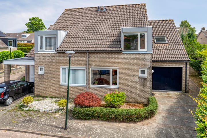 Bovenhof 13 in Den Dungen foto