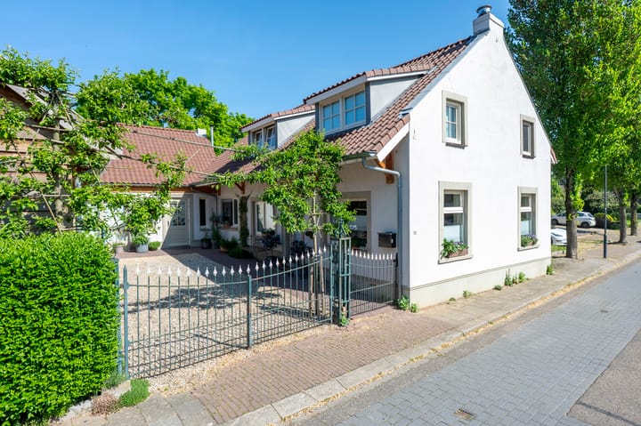 Bovenstraat 38 in Limbricht foto