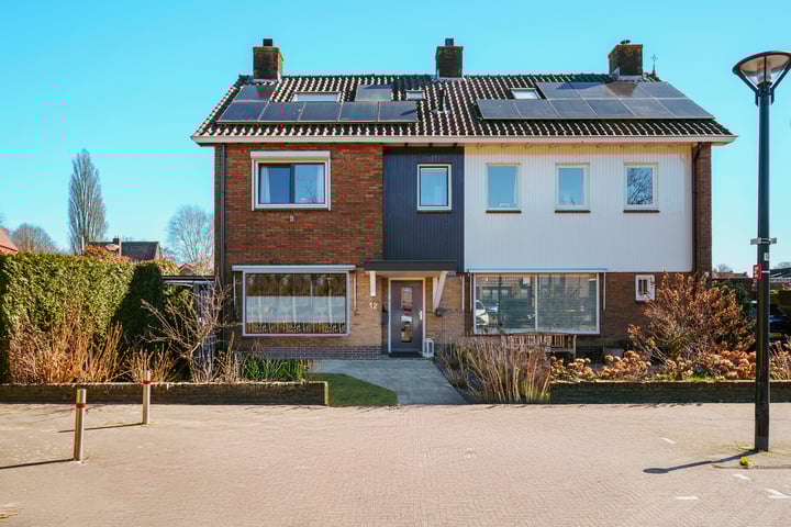 Braadkamp 12 in Eemnes foto