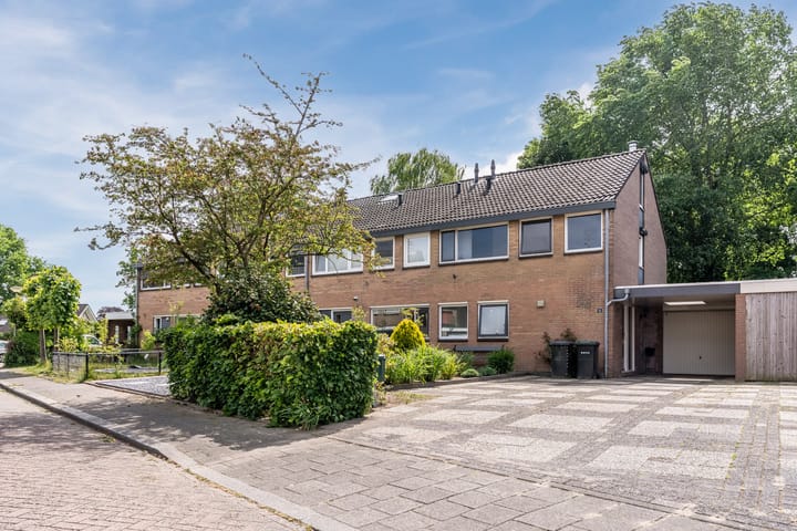 Braamkamp 16 in Heerde