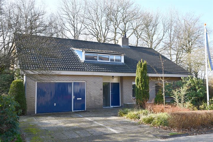 Braamlaan 4 in Peize foto
