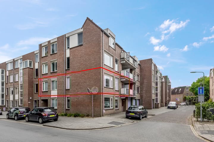 Bram van den Berghstraat 67 in Oss foto