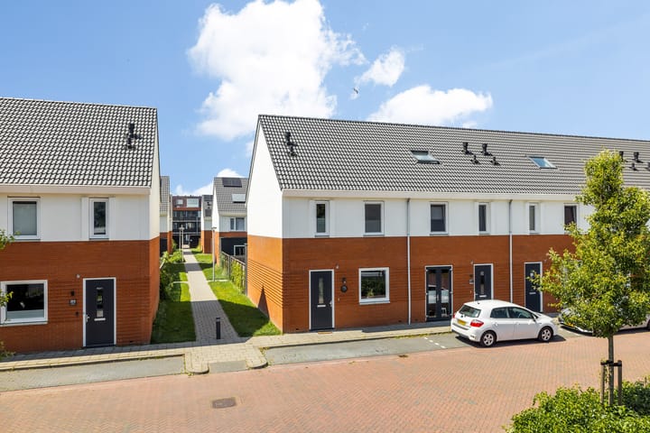 Brandemeer 33e in Leeuwarden foto