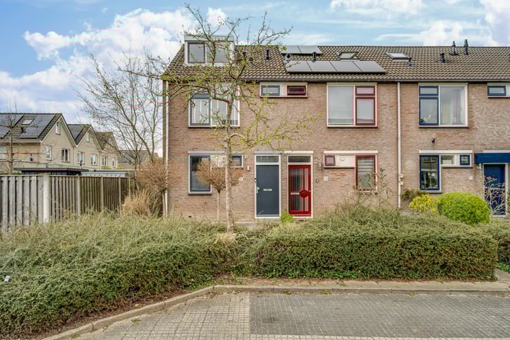 Brander 14 in Woerden foto
