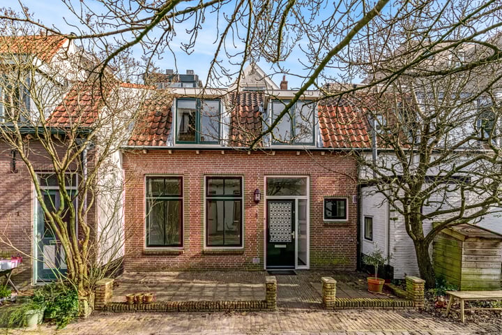 Brandewijnsgracht 3 in Leiden foto