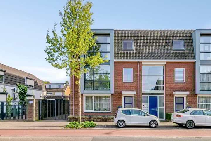 Bredaseweg 128b in Roosendaal foto
