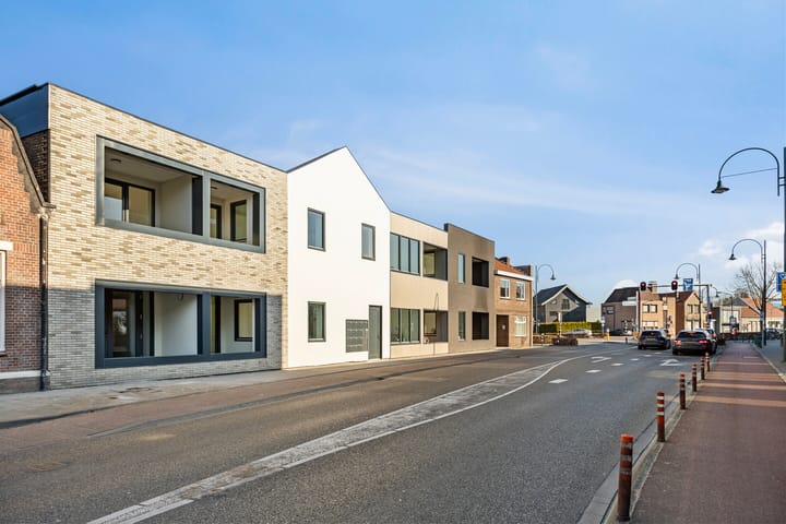 Bredaseweg 38M in Oosterhout foto