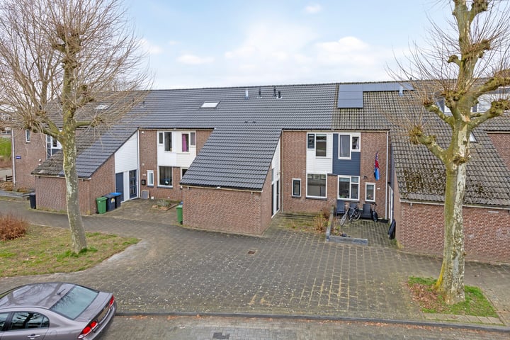Bredasingel 113 in Arnhem foto