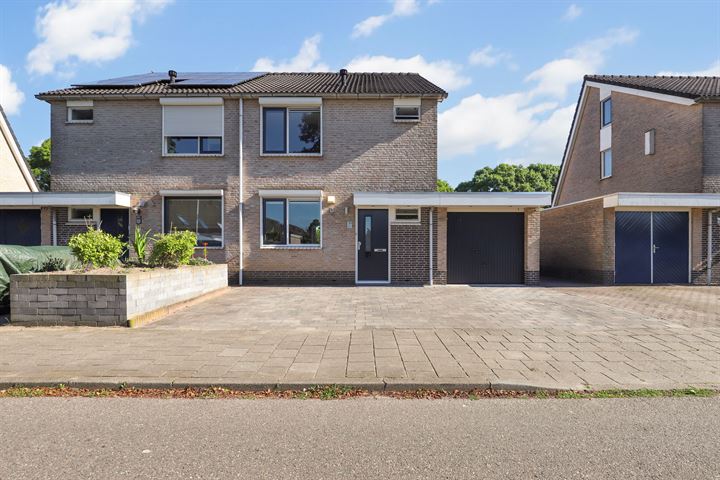 Brederode 64 in Duiven foto