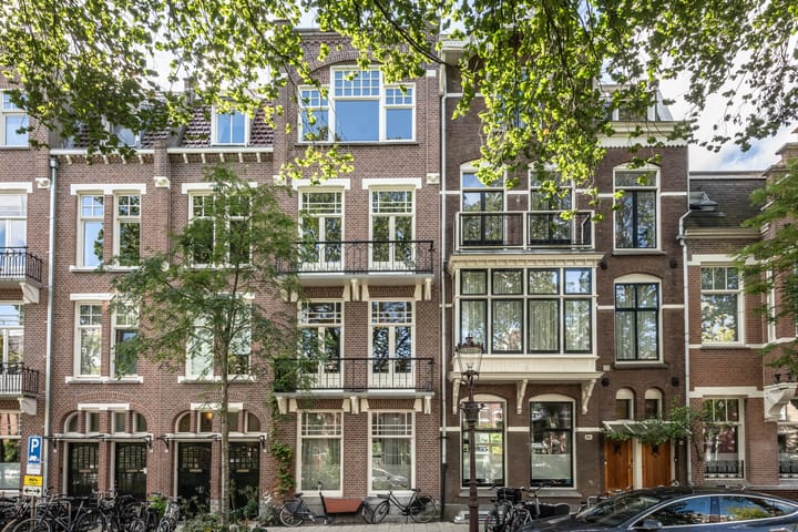 Bredeweg 32-2 in Amsterdam foto