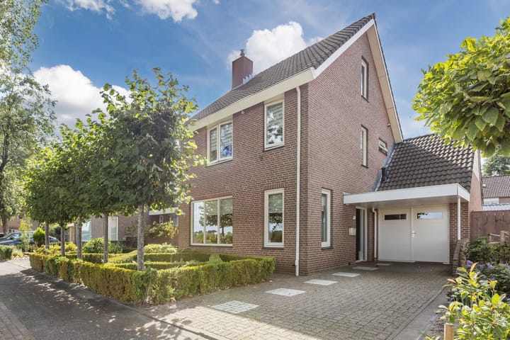Breebroek 32 in Rijen foto