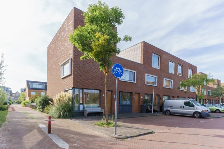 Breedkapper 1 in Delft foto