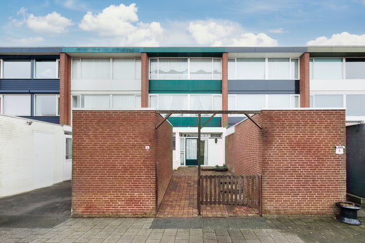 Breehorn 4 in Lelystad foto